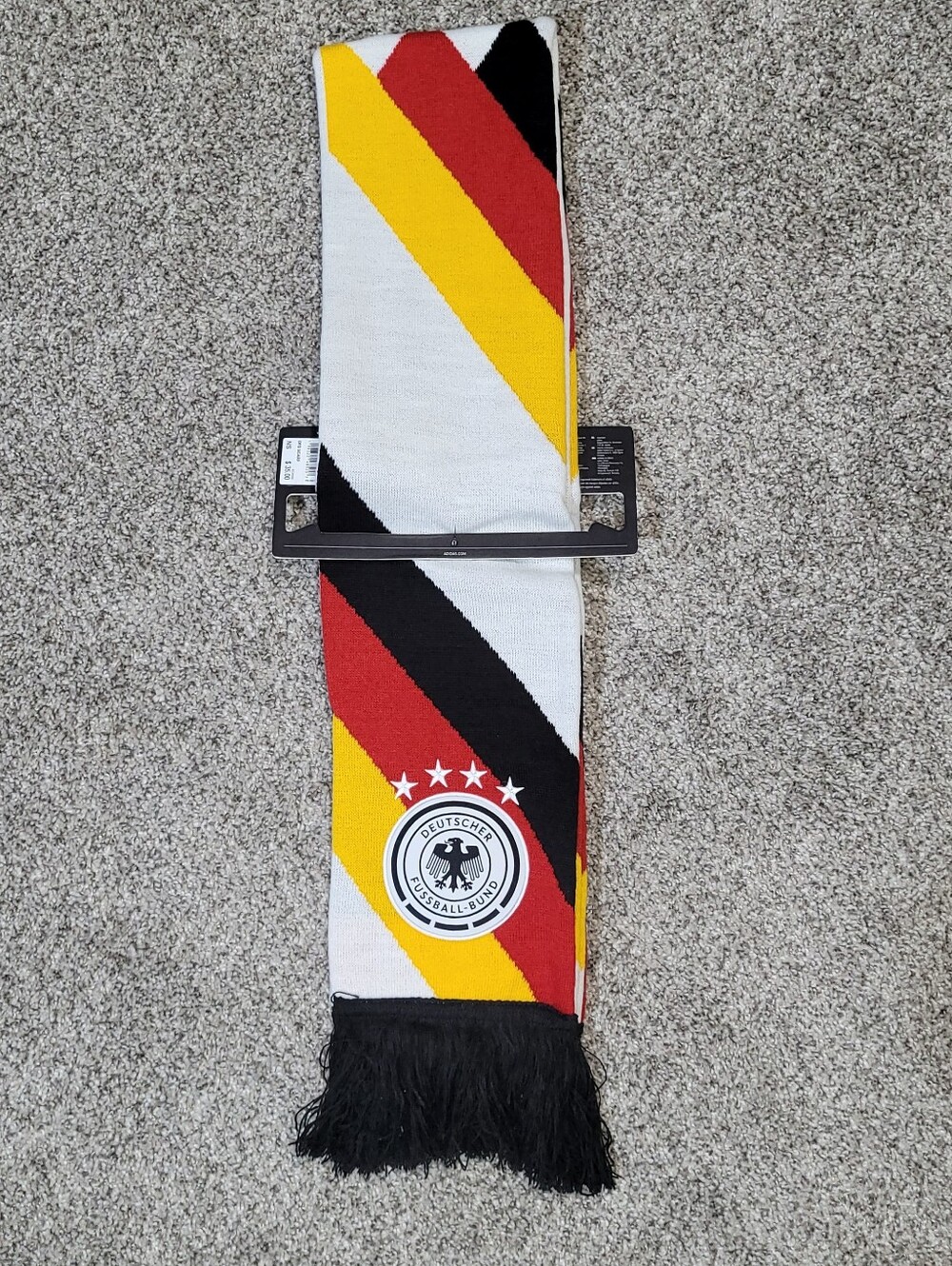 Adidas Germany National Team 2026  Scarf World Cup 26 Soccer FutbolKC6688